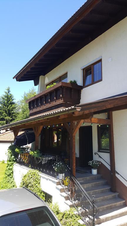 Pension Lischenhof Ehrwald Luaran gambar