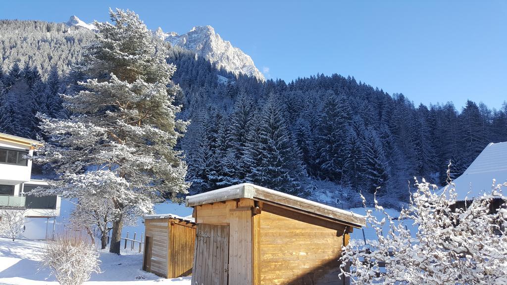 Pension Lischenhof Ehrwald Luaran gambar